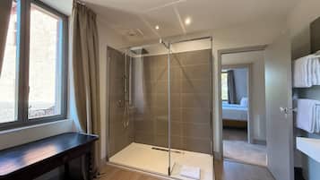 Luxury Villa, Valley View | Bathroom | Hair dryer, towels, soap, shampoo