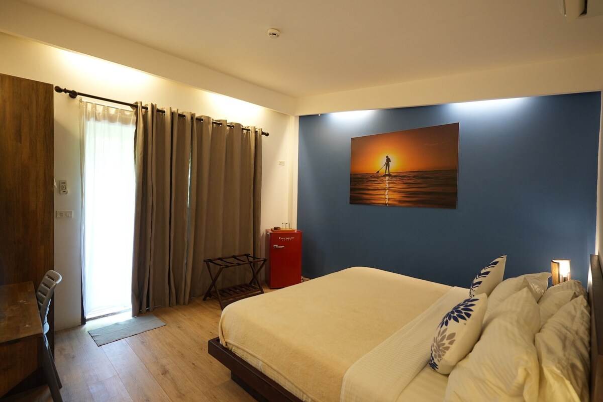 Deluxe Double Room, Pool View