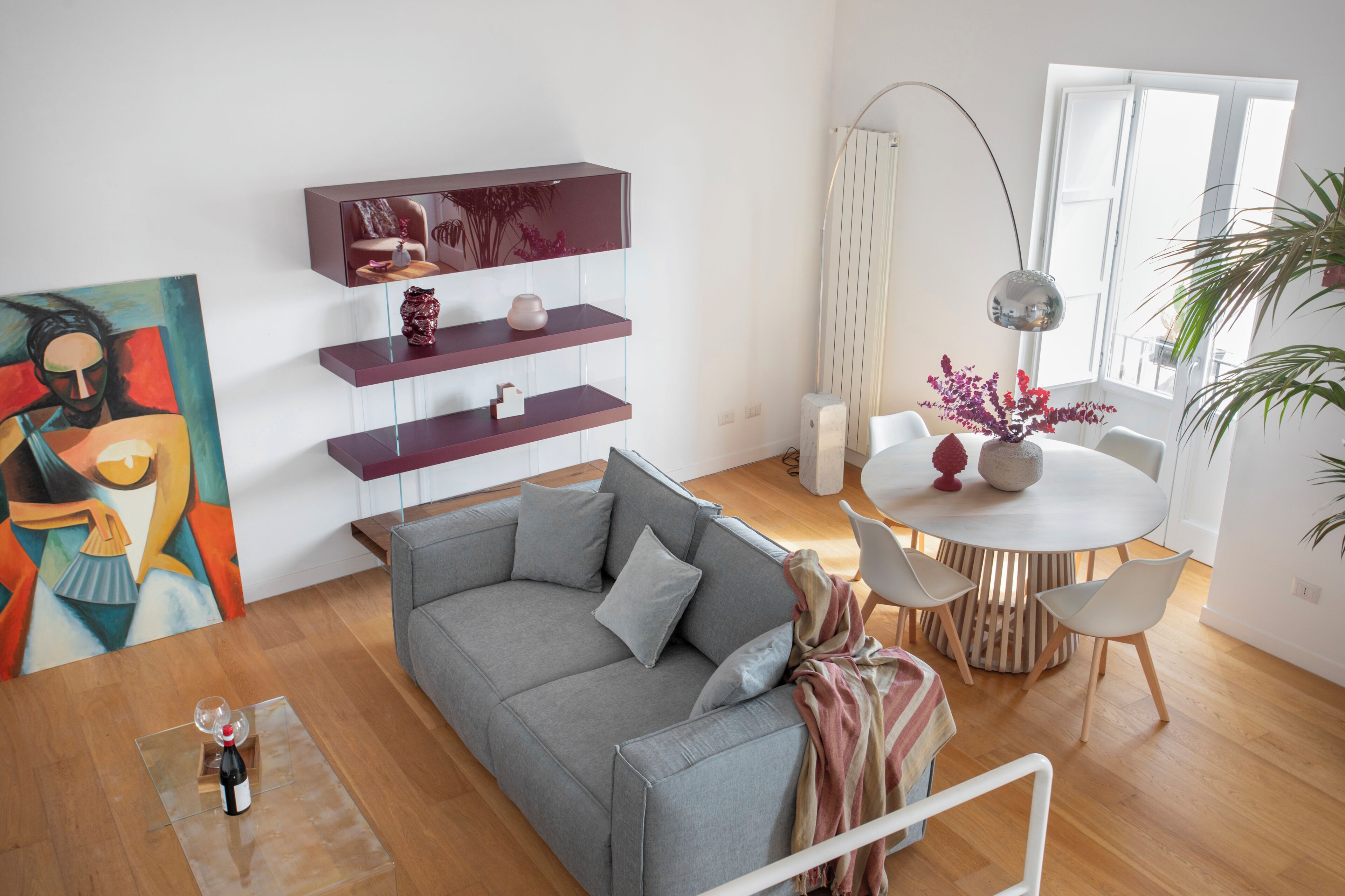 Luxury Condo, 1 Double Bed with Sofa bed, Pets allowed | Living area