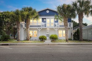 Exterior - Pet-Friendly | 2 Blocks to Pier (Kure Beach)