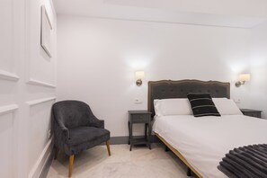 1 chambre, fer et planche à repasser, accès à Internet, literie fournie