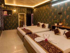 Room - The Kashi Guest House (Varanasi)