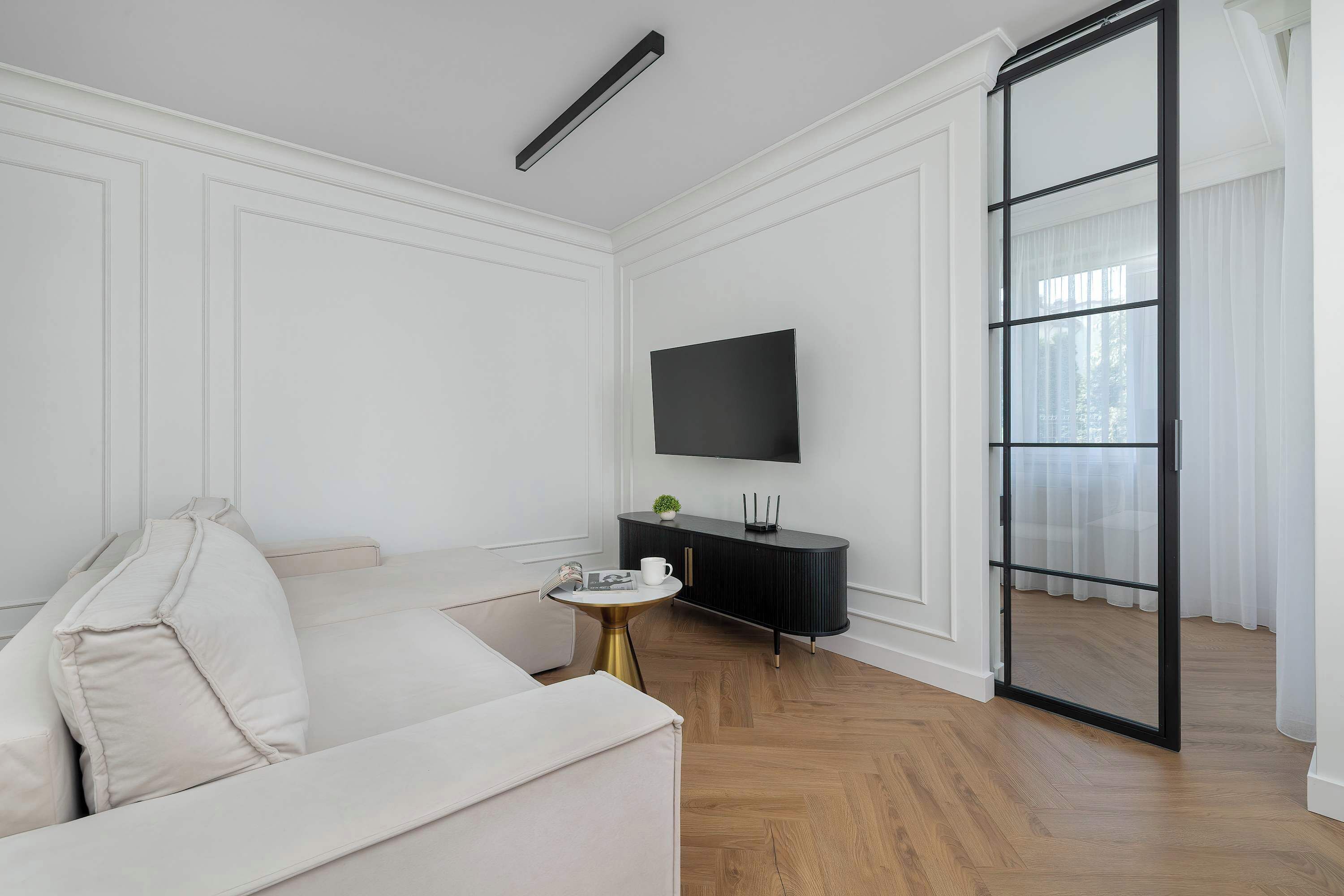 TV, offices