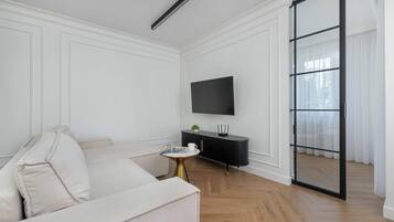 TV, offices