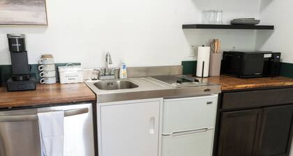 Located in the Historic District, you will enjoy the luxury of a fully renovated and relaxing suite.