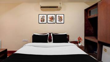 Desk, free WiFi, bed sheets