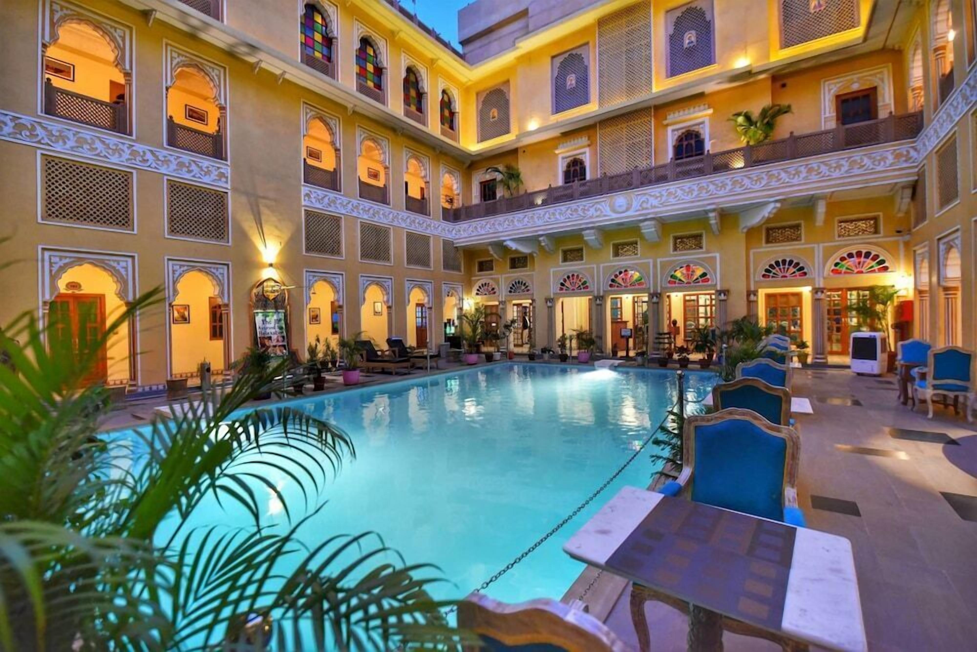 Pool