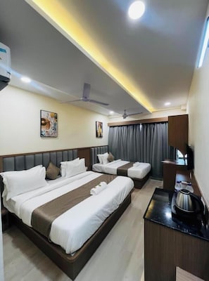 Family Room | WiFi (free)