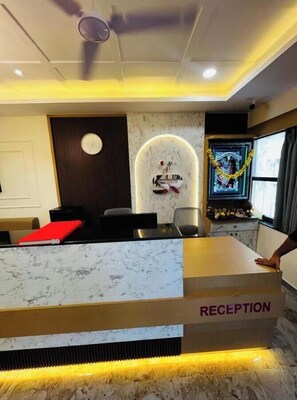 Lobby - Hotel SR Pride  (Nadiad)