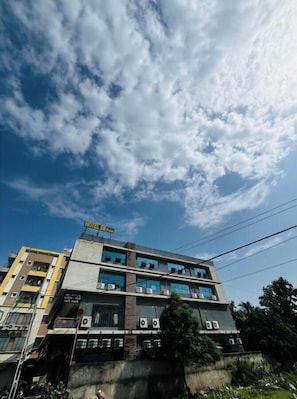 Exterior - Hotel SR Pride  (Nadiad)