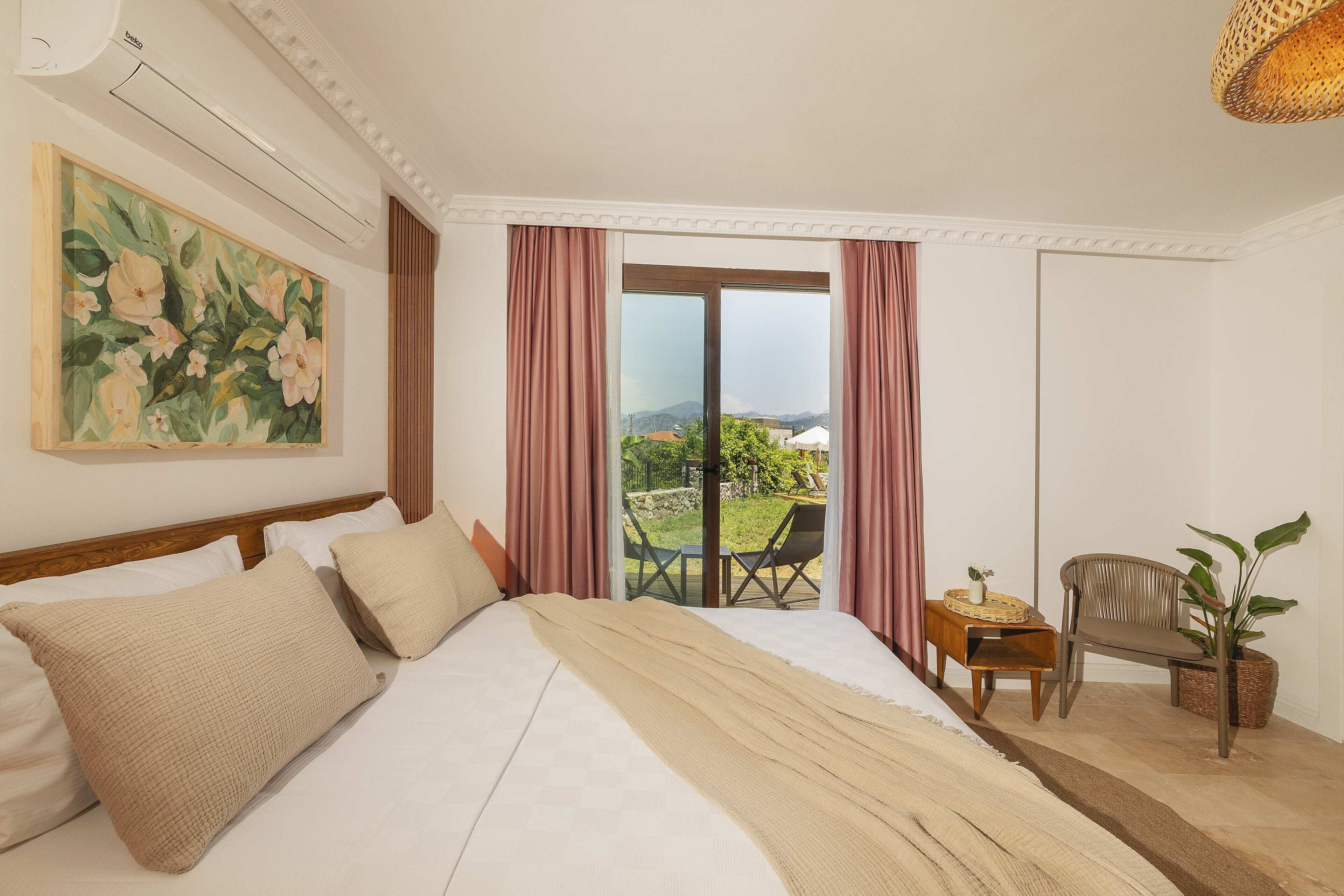 Losta Grand Room | Caja fuerte, wifi gratis, ropa de cama
