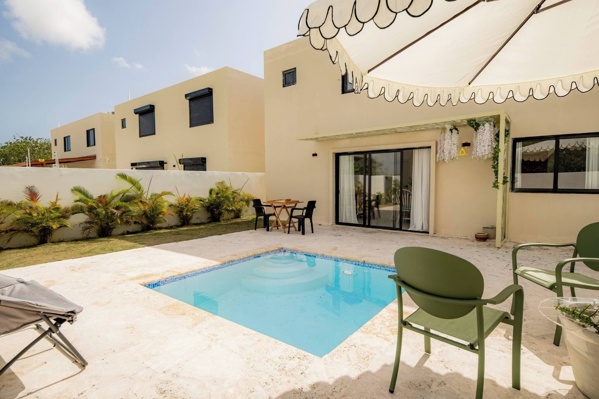 House, 3 Bedrooms, Private Pool, Garden View | Pool