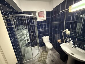 Deluxe-Studiosuite, Balkon | Badezimmer