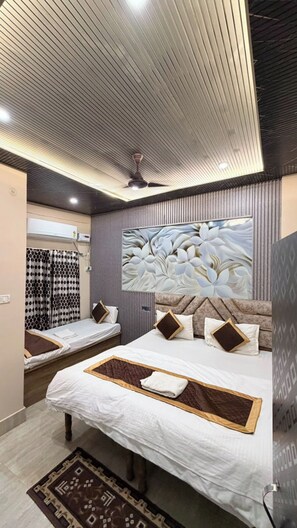 WiFi (free) - Jamuna P Guest House (Varanasi)