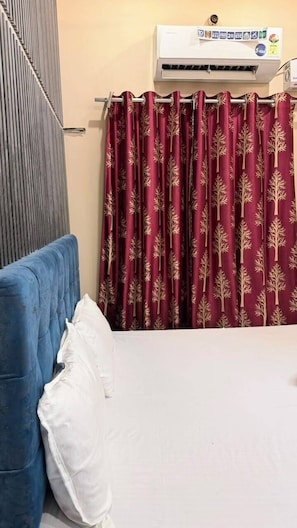 Standard Room | WiFi (free) - Jamuna P Guest House (Varanasi)
