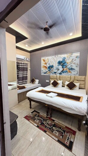 WiFi (free) - Jamuna P Guest House (Varanasi)