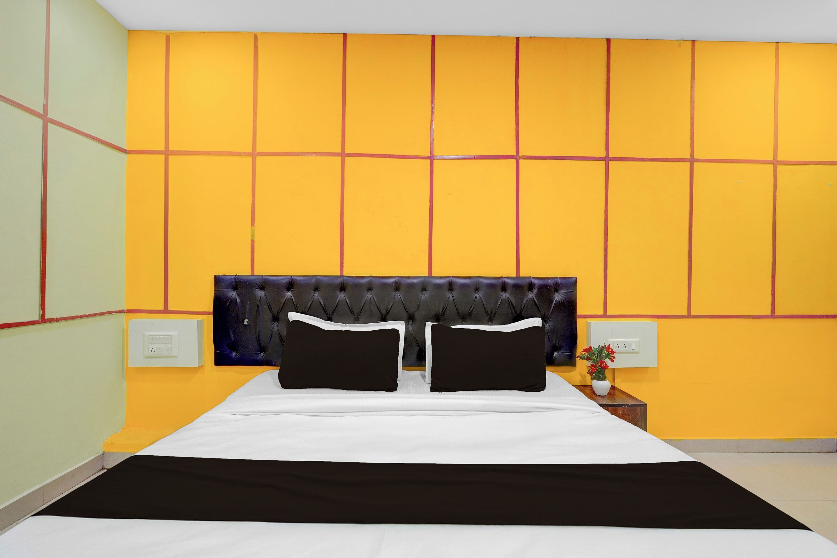 Bureau, Wi-Fi gratuit, draps fournis