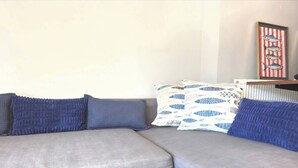 Maison, 2 chambres, patio | Salle de séjour