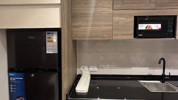 Apartment, 1 Bedroom, Accessible, Smoking | Interior