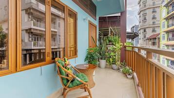 Apartment, 2 Bedrooms, Smoking, Balcony | Balcony