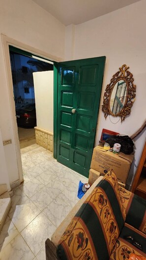 House, 2 Bedrooms, Accessible, Balcony | Interior
