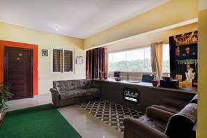 Lobby - Collection O Summanahalli Bus Stand (Bangalore)