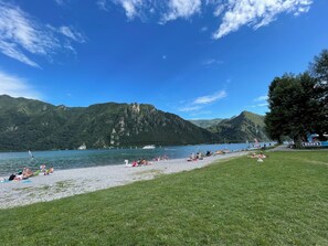 Beach - Vrbo Property (Anfo)