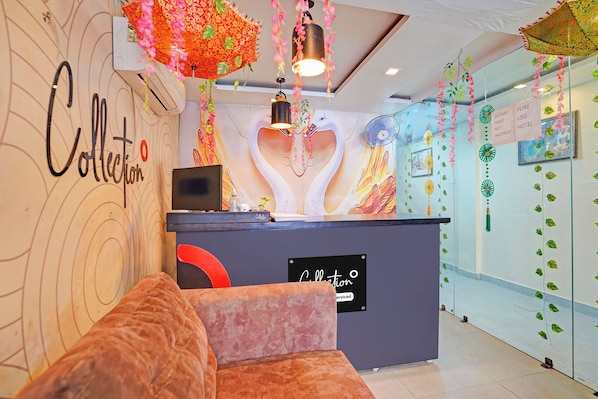 Lobby - Super Collection O Prayagraj Bus Stop (Prayagraj)