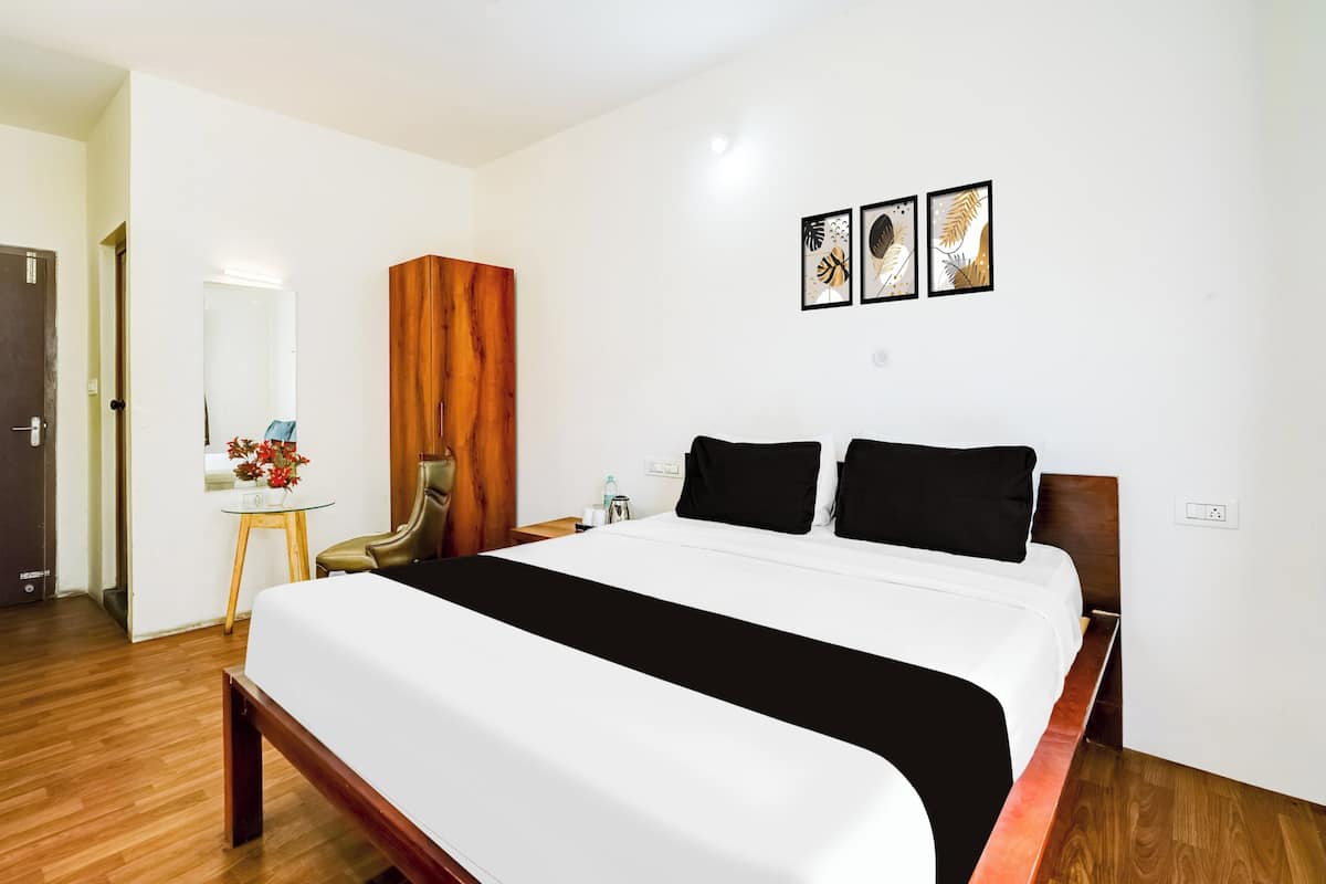 Habitación clásica | Escritorio, wifi gratis y ropa de cama