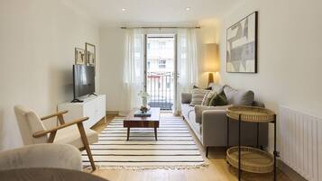 Apartment | Living area