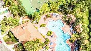 Maison, 3 chambres, patio | Piscine