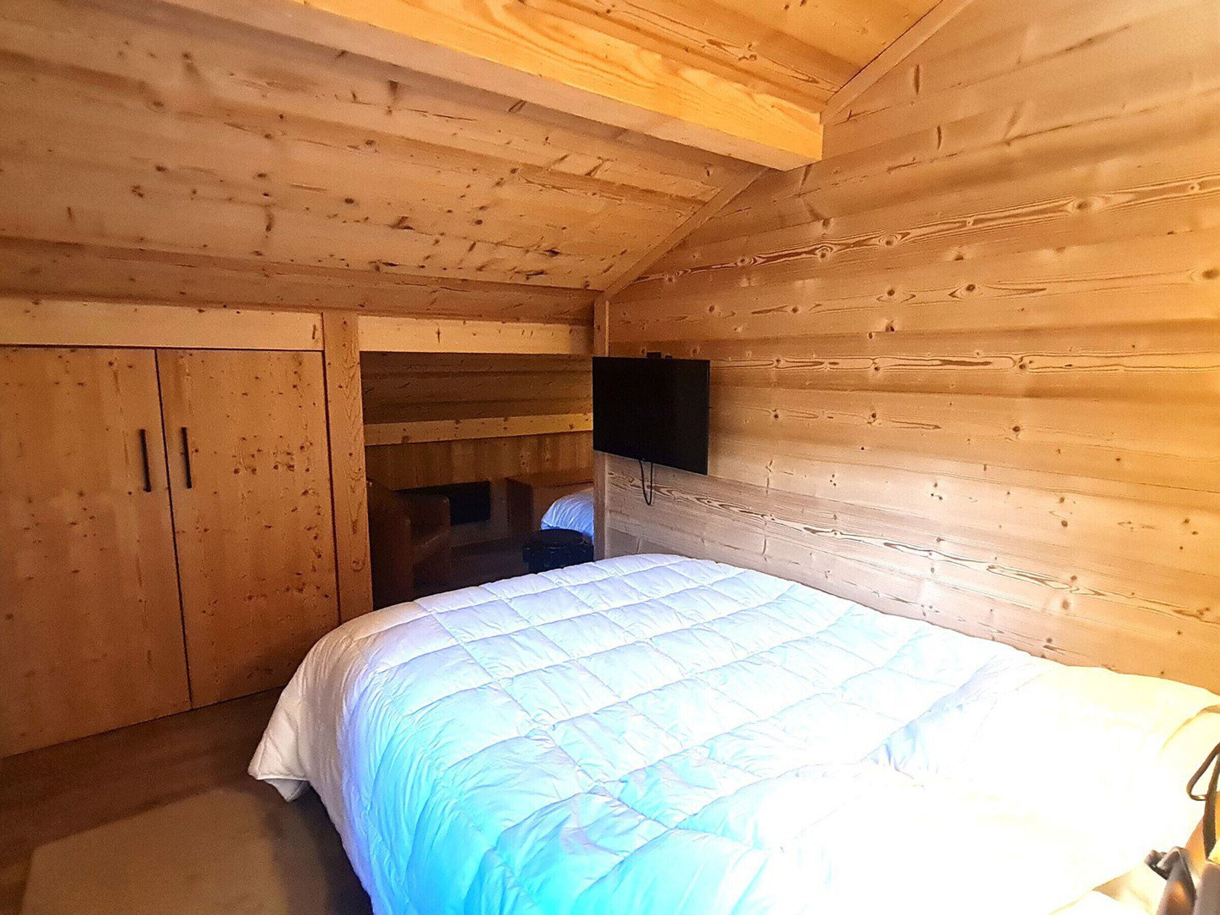 2 bedrooms, WiFi (free)