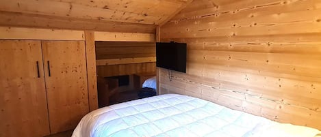 2 bedrooms, free WiFi