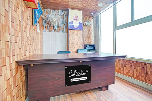 Collection O Prabhat Nagar Bareilly