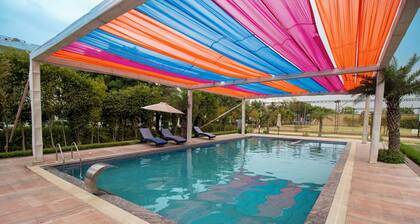 Elegance Resorts,Vrindavan with Swimming pool