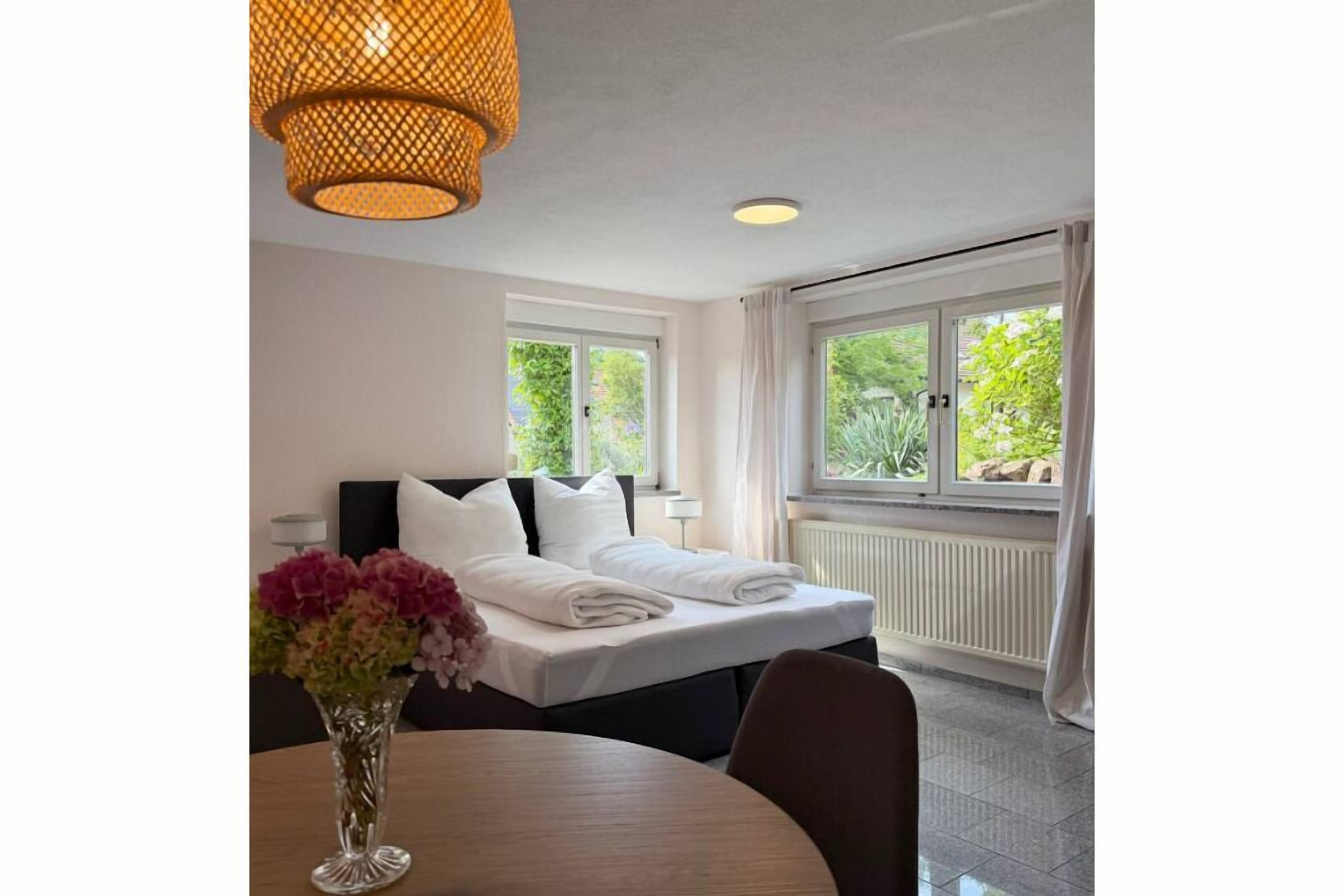 1 chambre, fer et planche à repasser, Wi-Fi gratuit, draps fournis