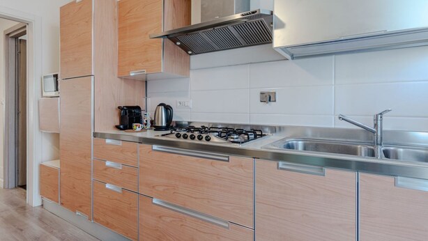 Unclassified image, 1 of 26, button - A modern 57sqm flat, perfect for 4 guests, located on the first floor of a building with an elevator (stairs to reach it).The property is situated in the San Salvario district, one of Turin's central neighborhoods, renowned for its Art Nouveau and Baroqu (Turin)