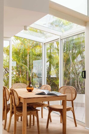 Dining - Aquamarine on Fairy Bower (Manly)