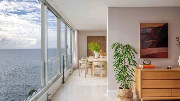 Interior - Solaris - Oceanfront location with clifftop views (Vaucluse)
