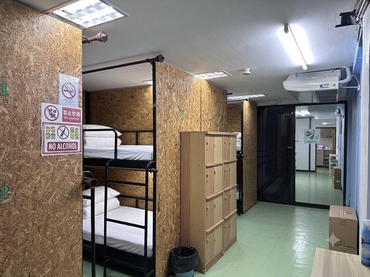 Deluxe Shared Dormitory | Free WiFi