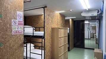 Deluxe Shared Dormitory | WiFi (free)