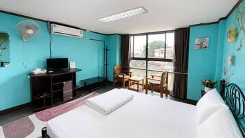 Deluxe Single Room, Balcony, Courtyard View | WiFi (free)