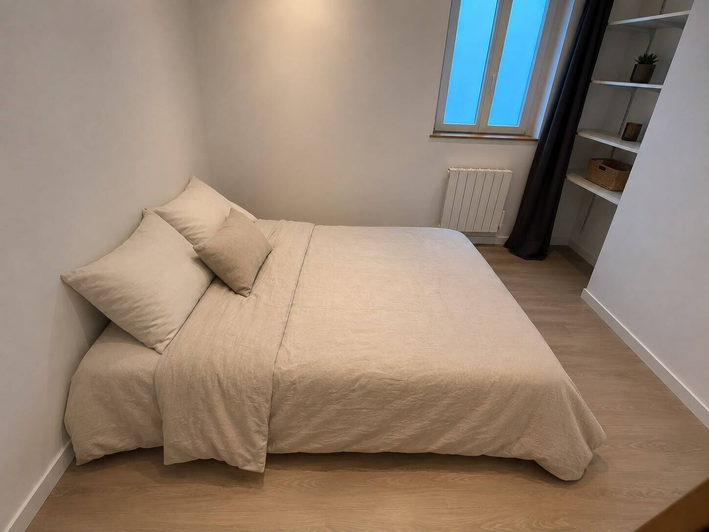 2 quartos, Wi-Fi de cortesia, roupa de cama