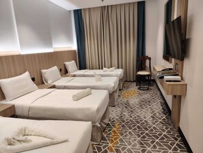 Habitació quàdruple | Wifi gratuïta 