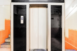 Interior - Collection O Yeshwantpur Formerly Sunder (Bangalore)