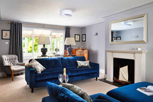 Finest Retreats | Wobbly Cod