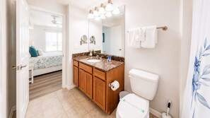 Bathroom - Legacy Tower II 704 | Overlooks the Beautiful Gulf (Gulfport)