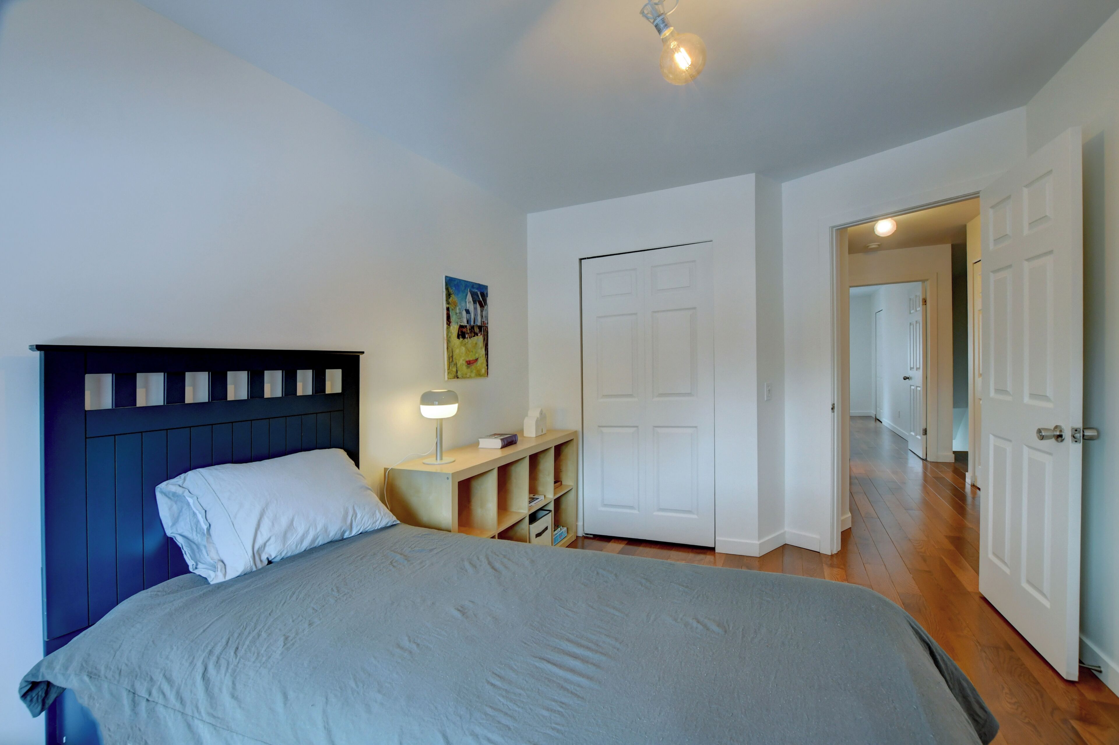 3 bedrooms, iron/ironing board, Internet, bed sheets
