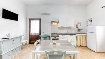 Fridge, oven, stovetop, high chair