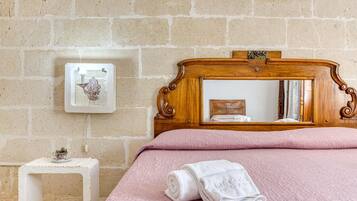 1 dormitorio, wifi, ropa de cama